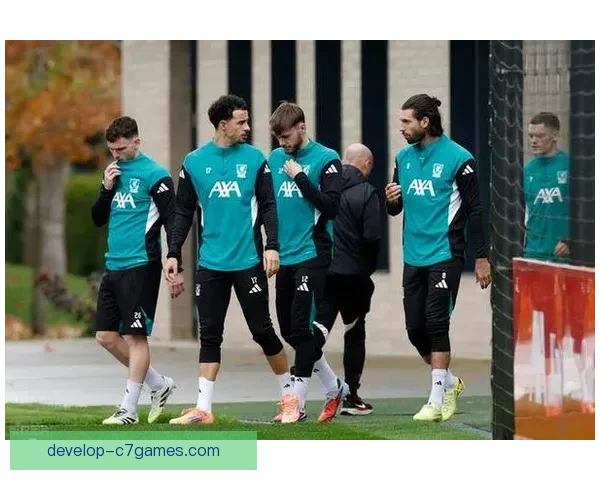 欧冠小组赛激战正酣 曼联皇马纷纷迎来关键对决