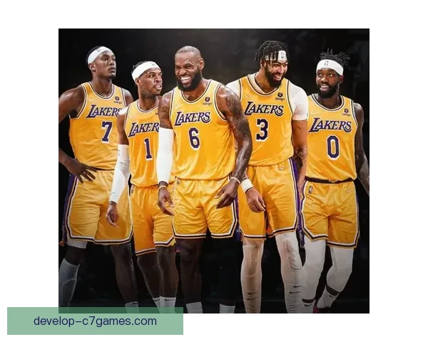 湖人队签约新援加强阵容 期待为季后赛增添实力助力