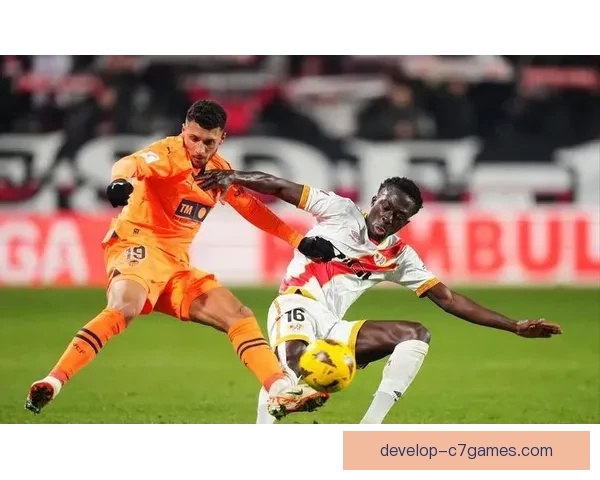 瓦伦西亚俱乐部最新战报分析及未来赛季展望全面解读