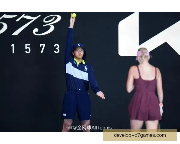 网球赛场惊喜不断世界顶尖选手角逐年度大奖