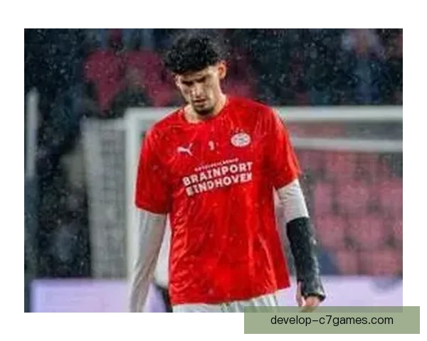 富勒姆近期表现引关注阵容调整与赛季目标成球迷热议焦点